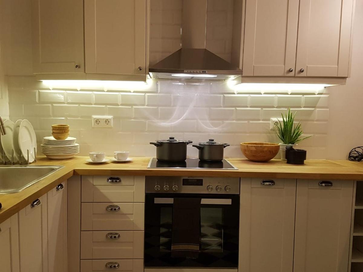 Fully Equiped Design Apartment With Excellent View/ Easy Parking Athene Buitenkant foto
