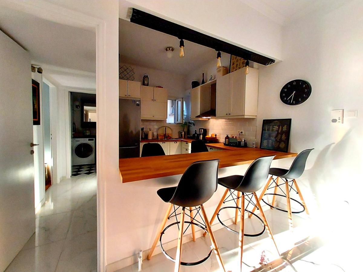 Fully Equiped Design Apartment With Excellent View/ Easy Parking Athene Buitenkant foto